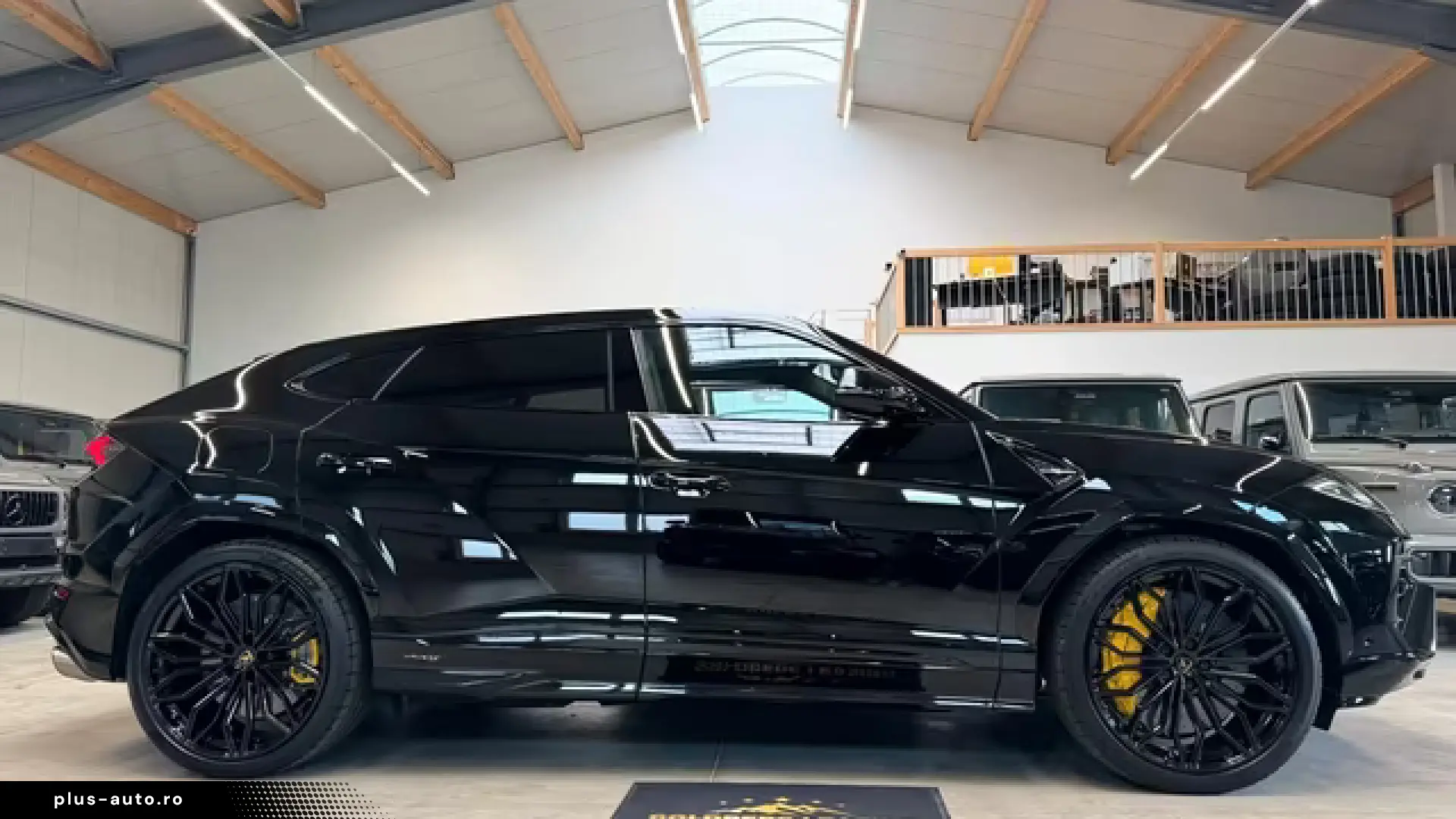 LAMBORGHINI URUS 2026 — imagine 7