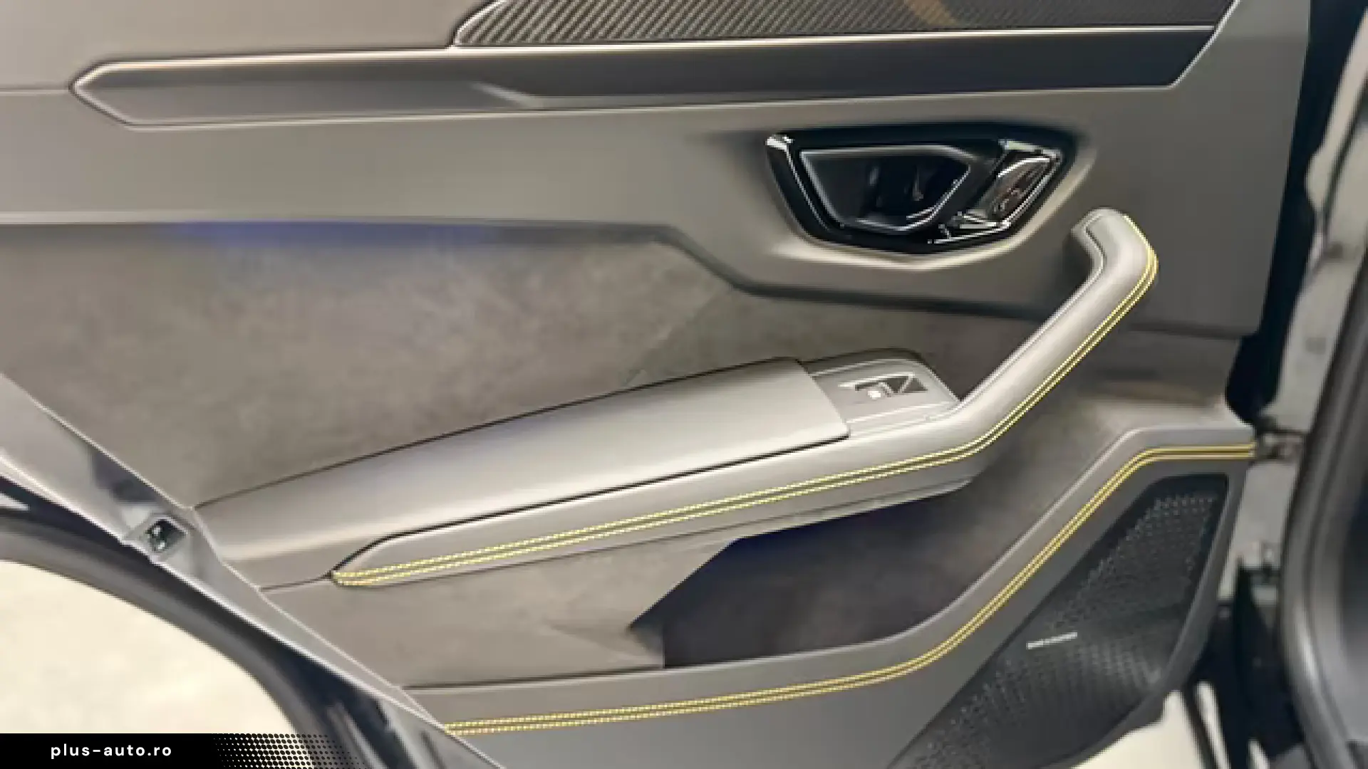 LAMBORGHINI URUS 2026 — imagine 22