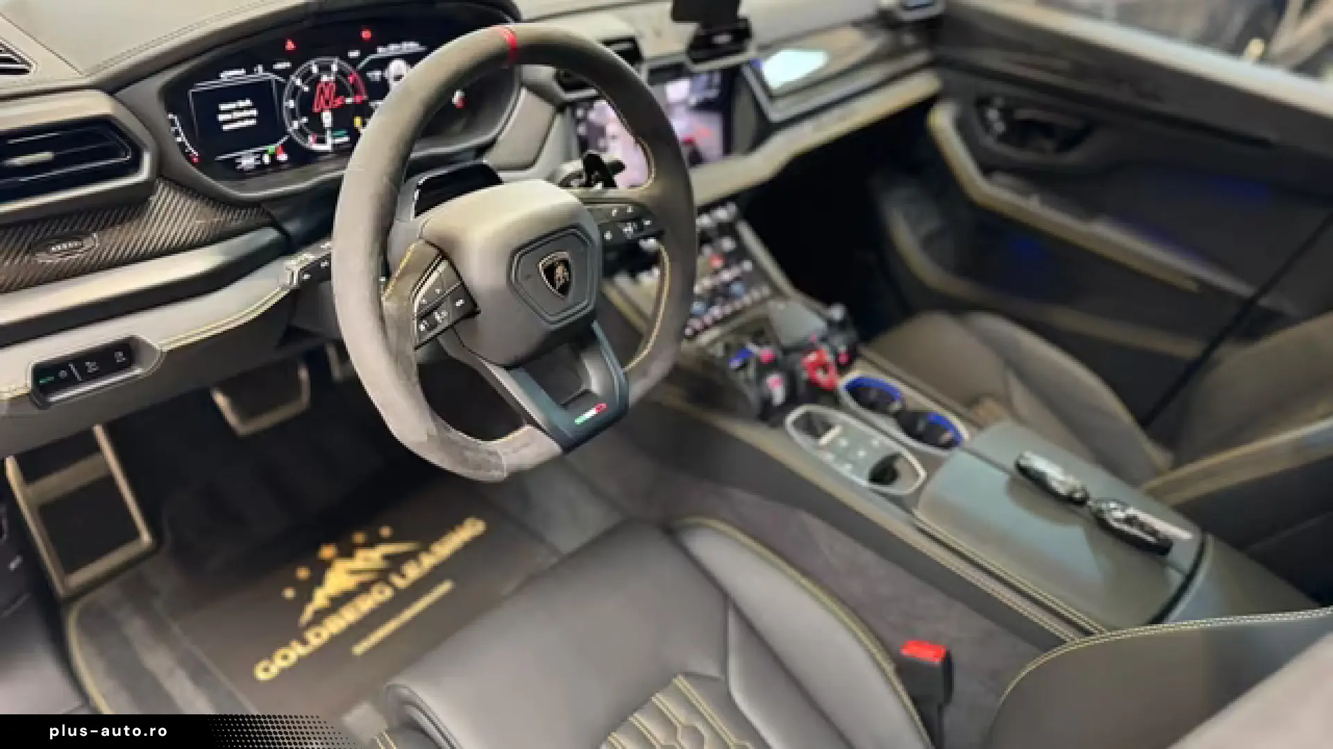 LAMBORGHINI URUS 2026 — imagine 26