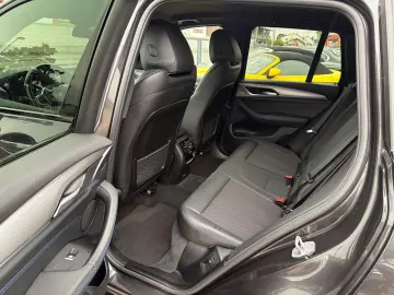 BMW X3 xDrive30e M-Paket 1.Hd NAVI CARPLAY LED CAM