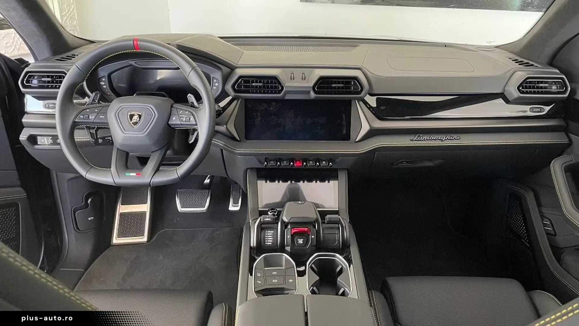 LAMBORGHINI URUS 2026 — imagine 13