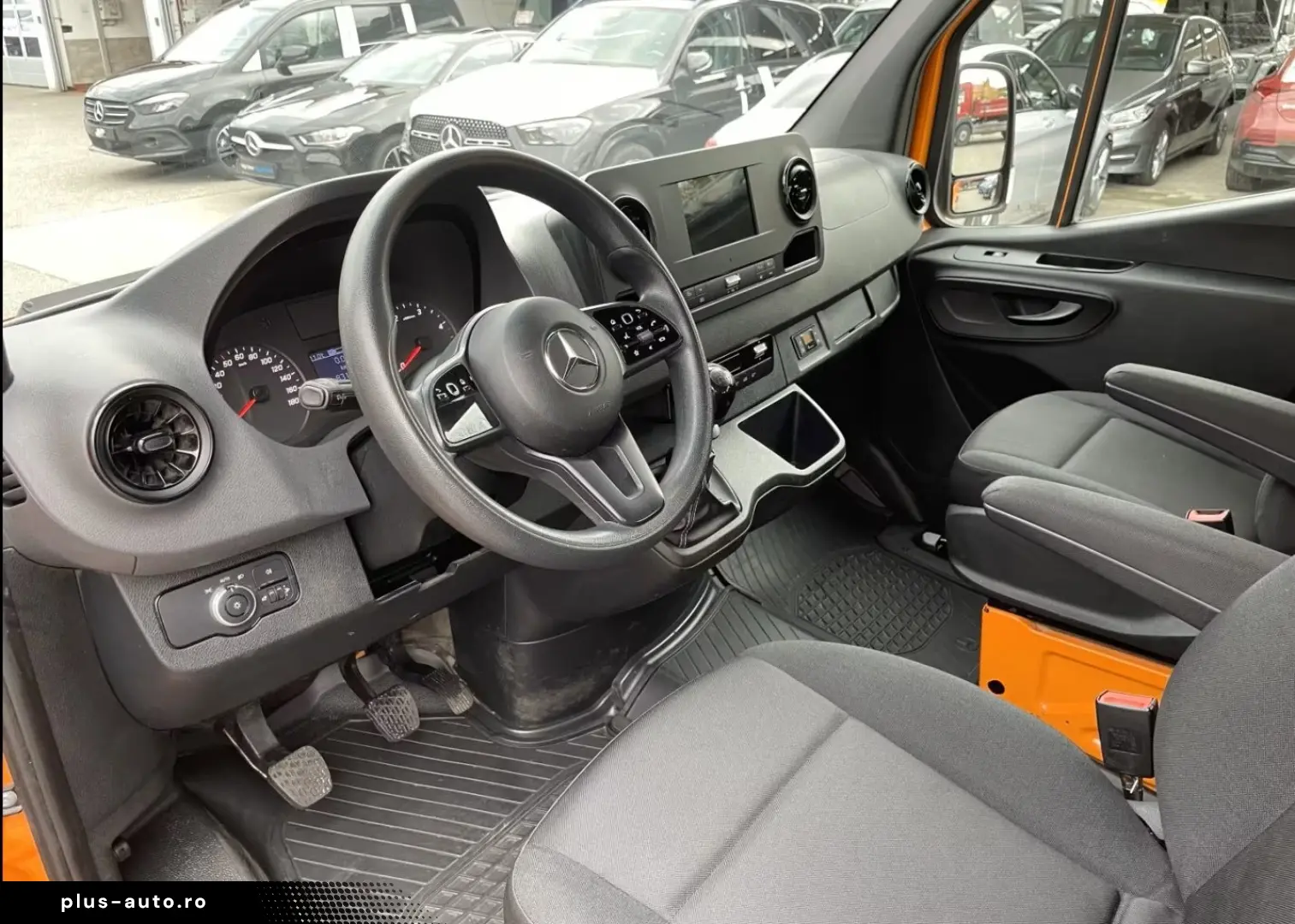 MERCEDES-BENZ Sprinter 317 CDI Tourer L2H2