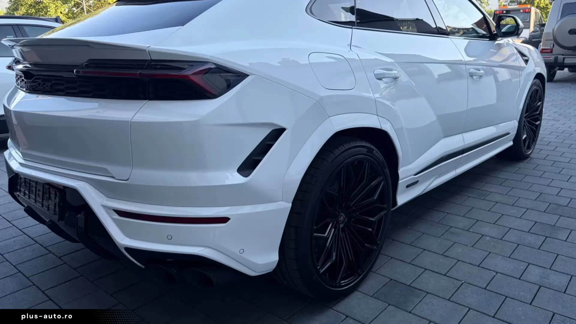 LAMBORGHINI URUS 2026 — imagine 2