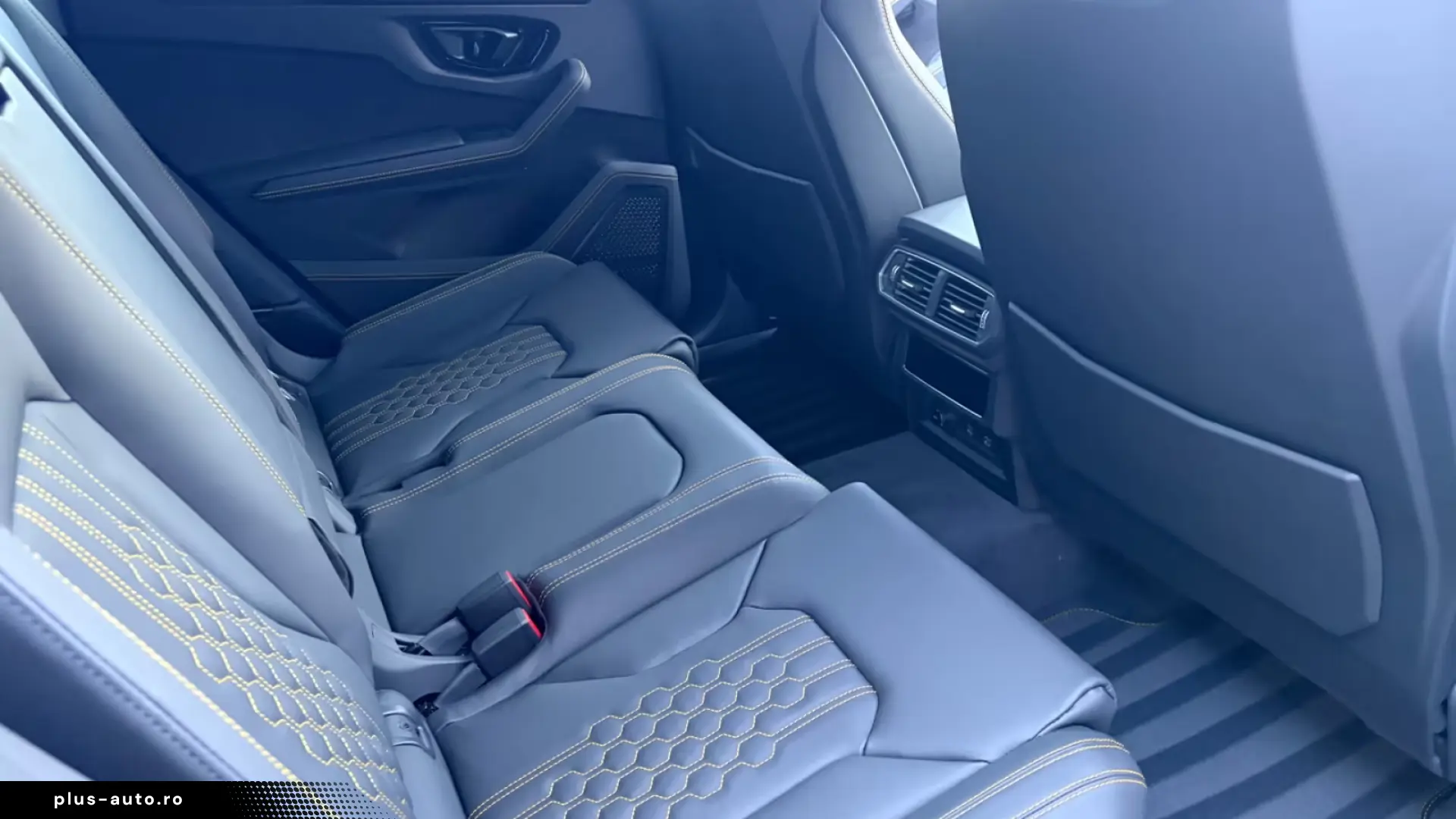 LAMBORGHINI URUS 2026 — imagine 11