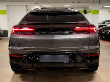 Lamborghini Urus URUS SE MASSAGE HEADUP B&O