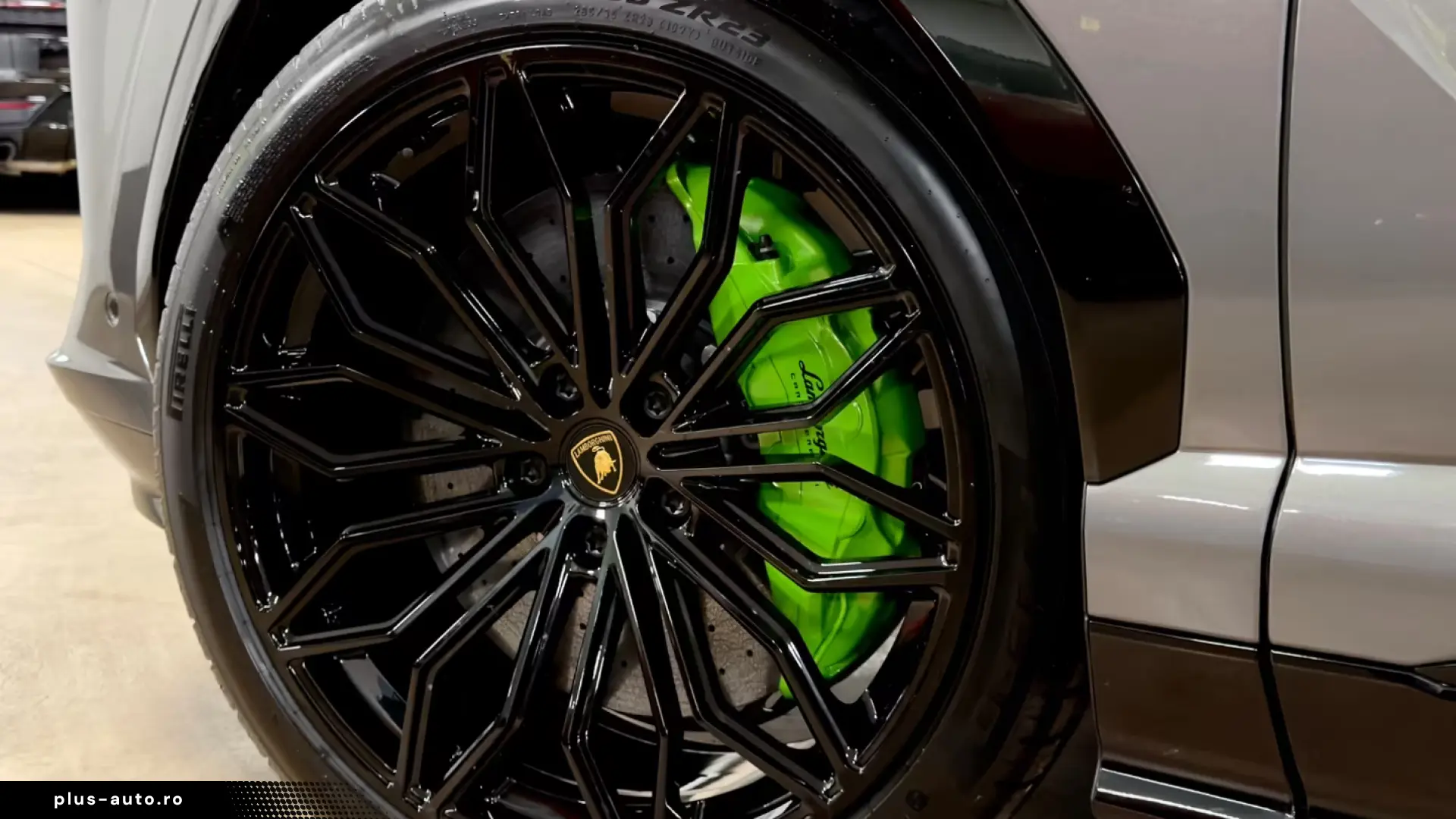 LAMBORGHINI URUS 2026 — imagine 9