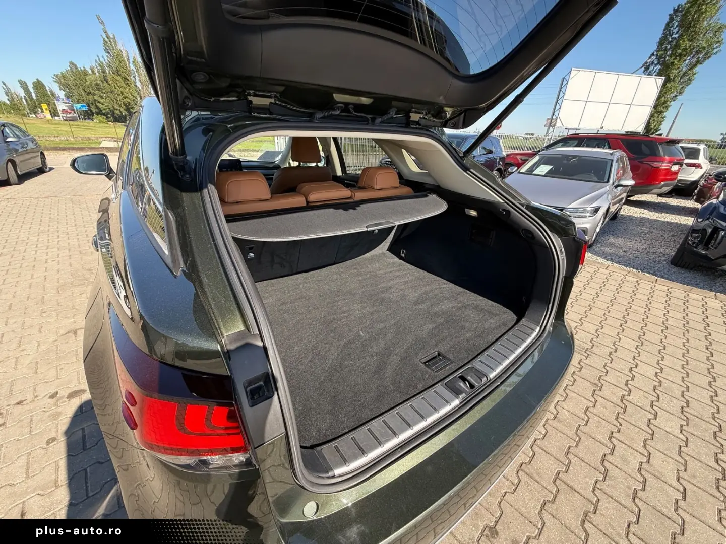 LEXUS RX 2022 — imagine 3