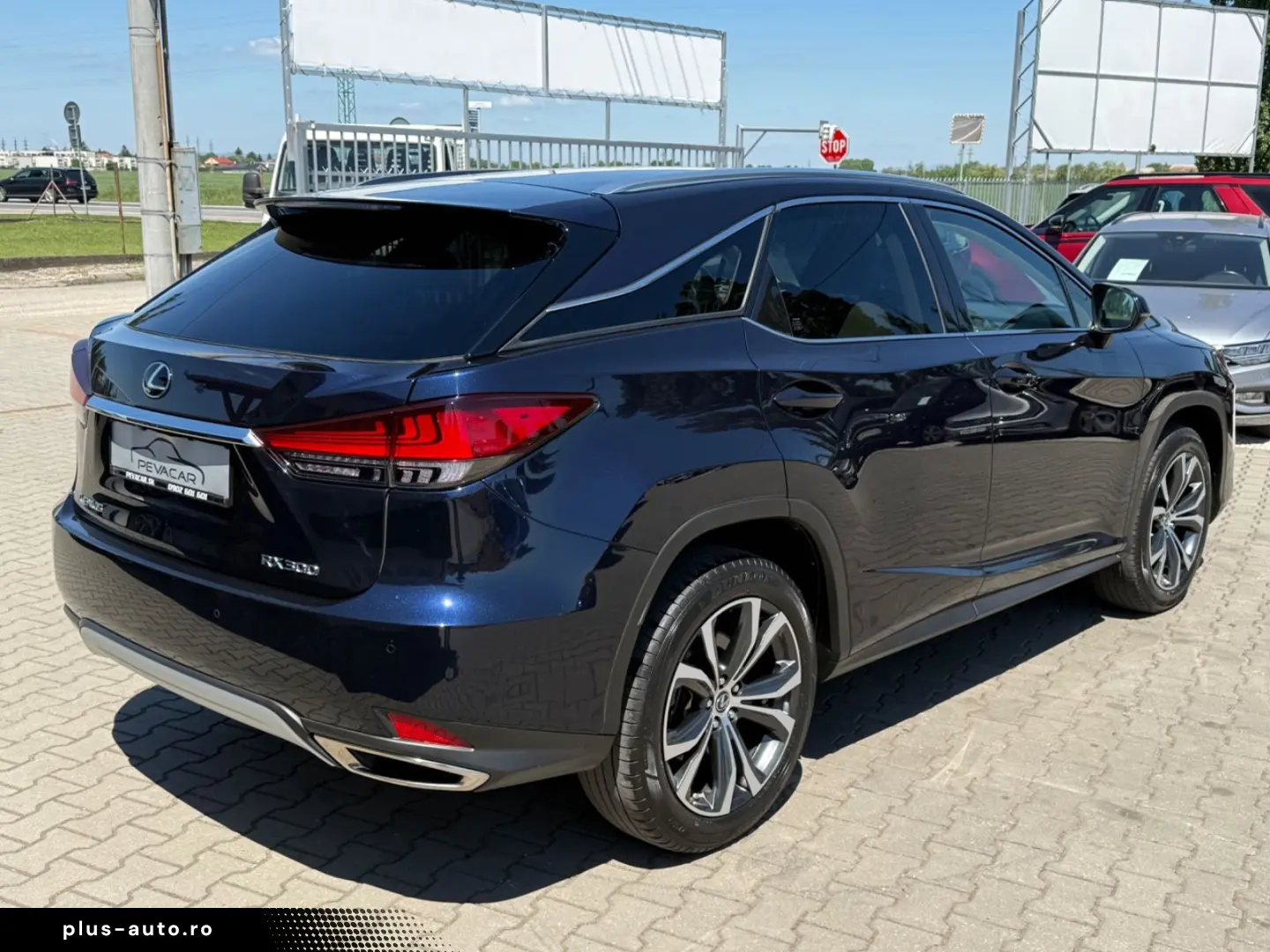 LEXUS RX 2022 — imagine 4