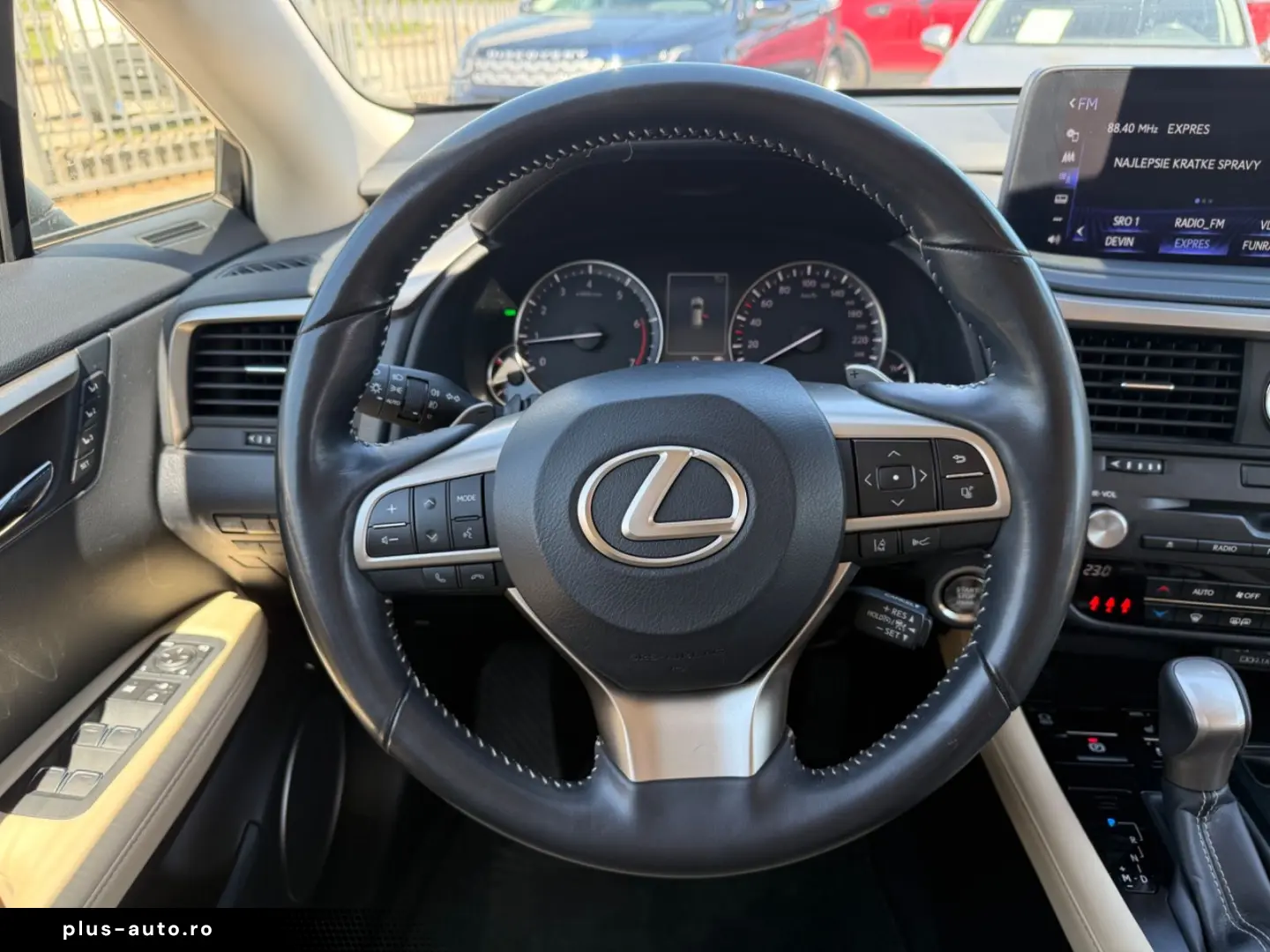 LEXUS RX 2022 — imagine 16