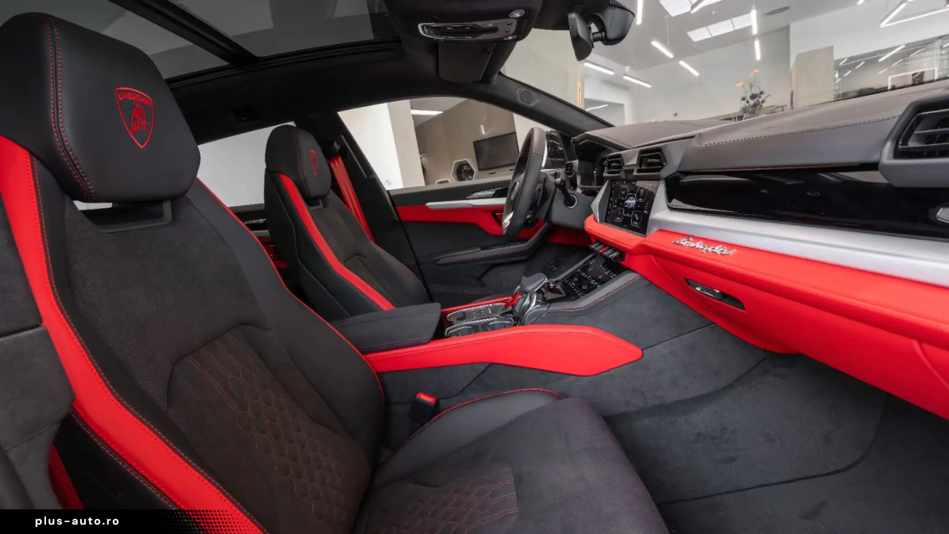 LAMBORGHINI URUS 2026 — imagine 11