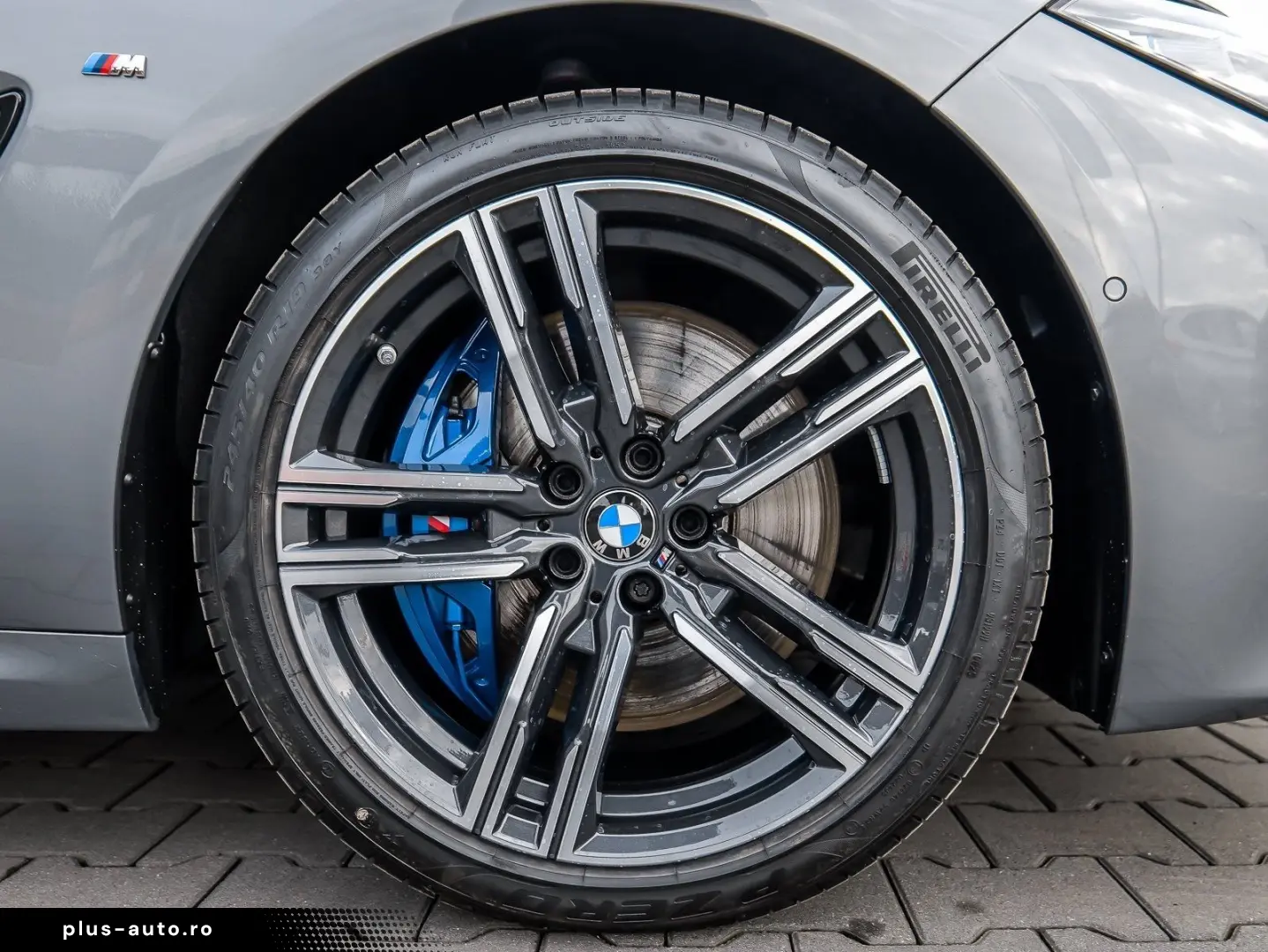 BMW 8 Series 2025 — imagine 4