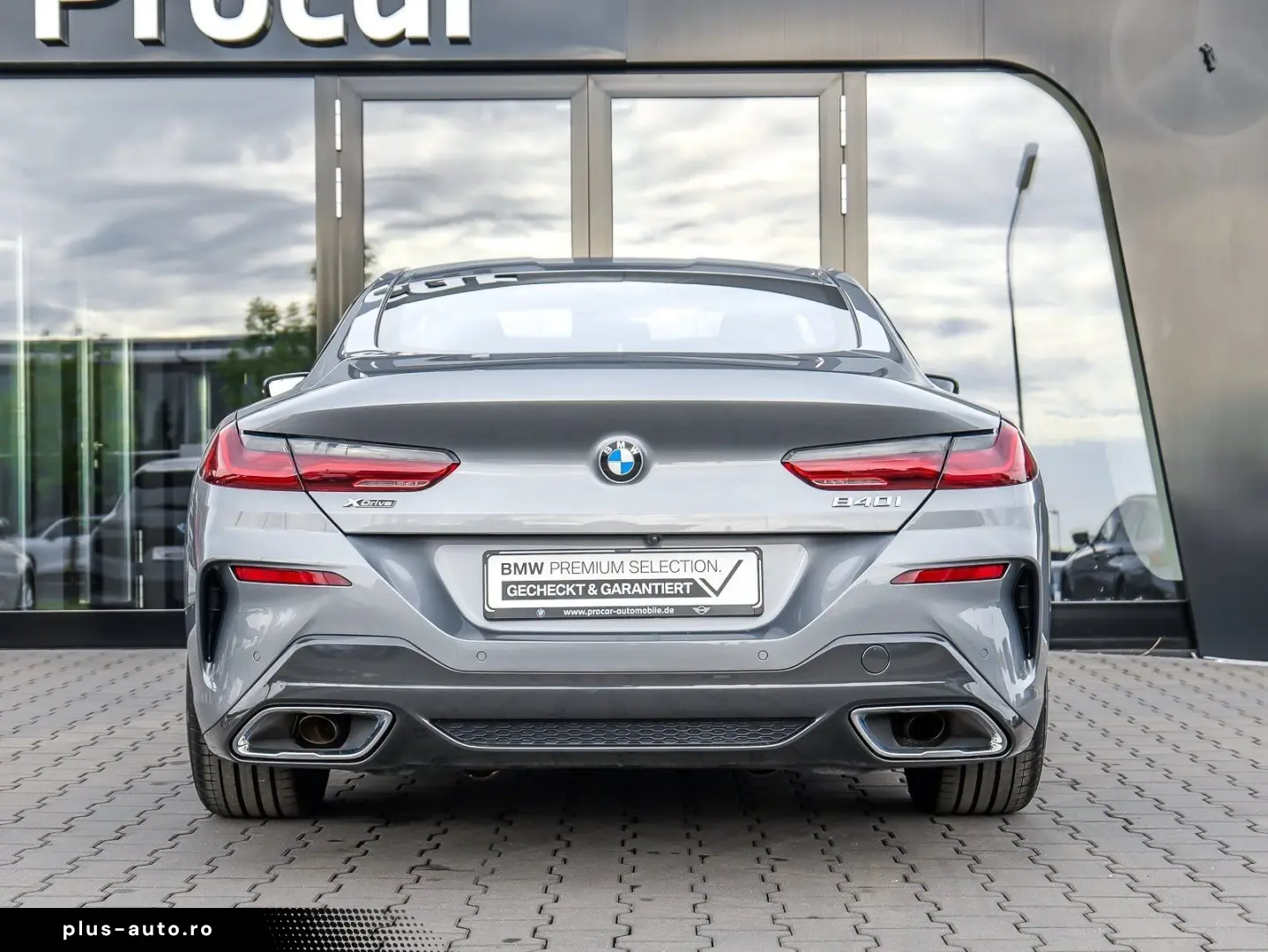 BMW 8 Series 2025 — imagine 10