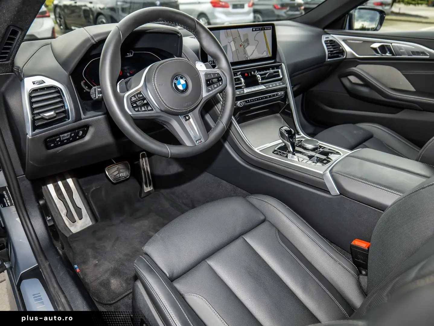 BMW 8 Series 2025 — imagine 16