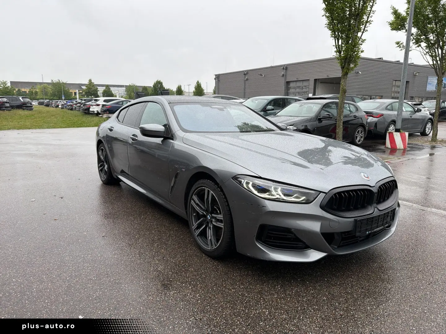 BMW 8 Series 2023 — imagine 21