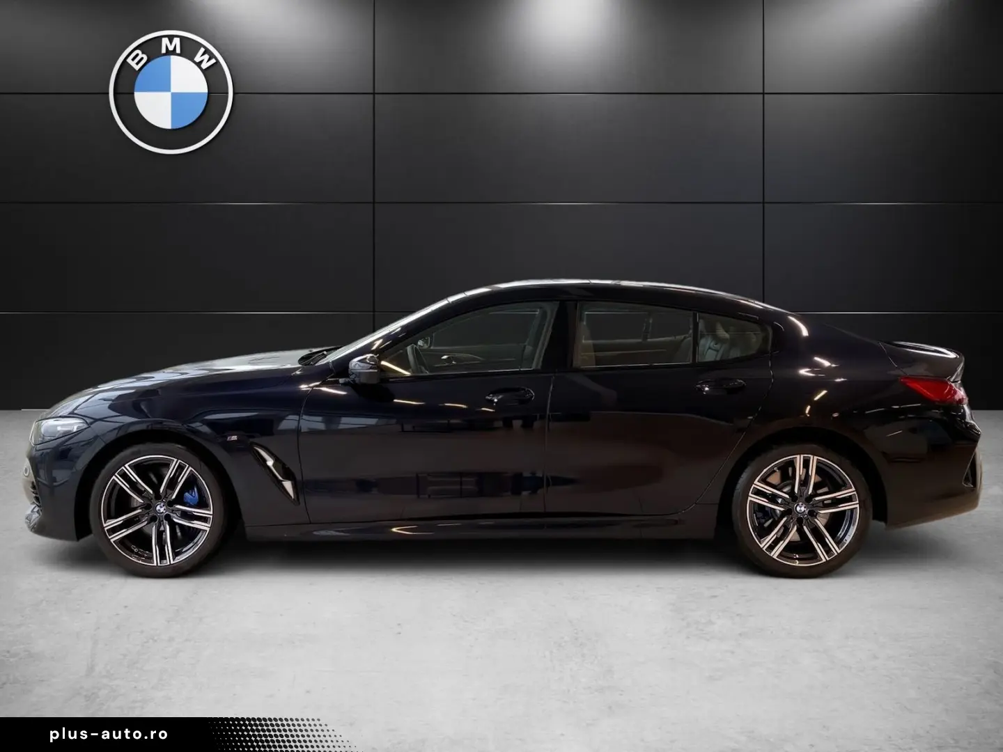 BMW 8 Series 2025 — imagine 5