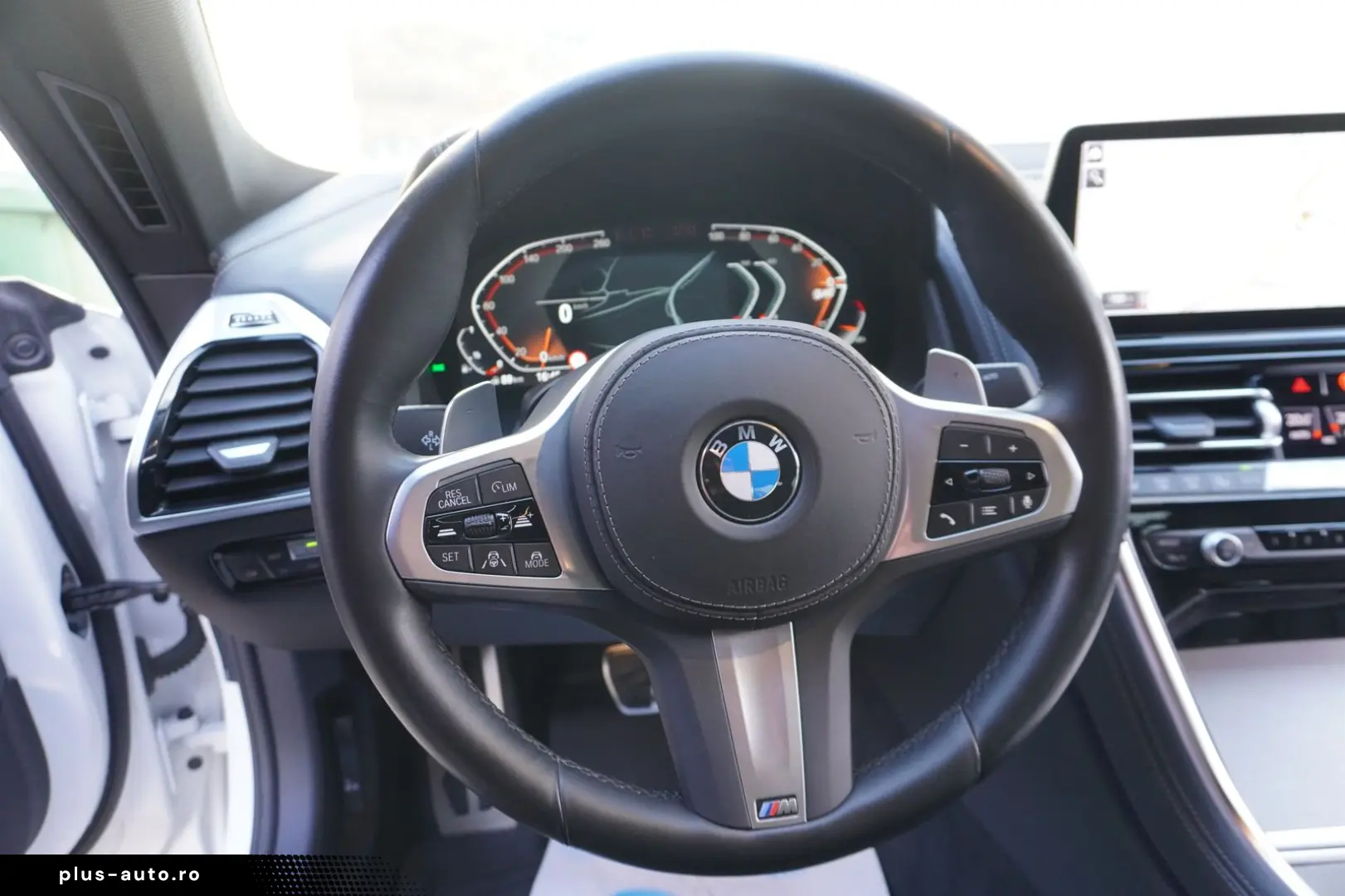 BMW 8 Series 2023 — imagine 8