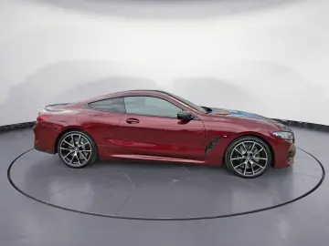 BMW 840d xDrive Coupe M SPORT PRO Driving Assistant