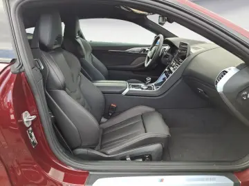 BMW 840d xDrive Coupe M SPORT PRO Driving Assistant