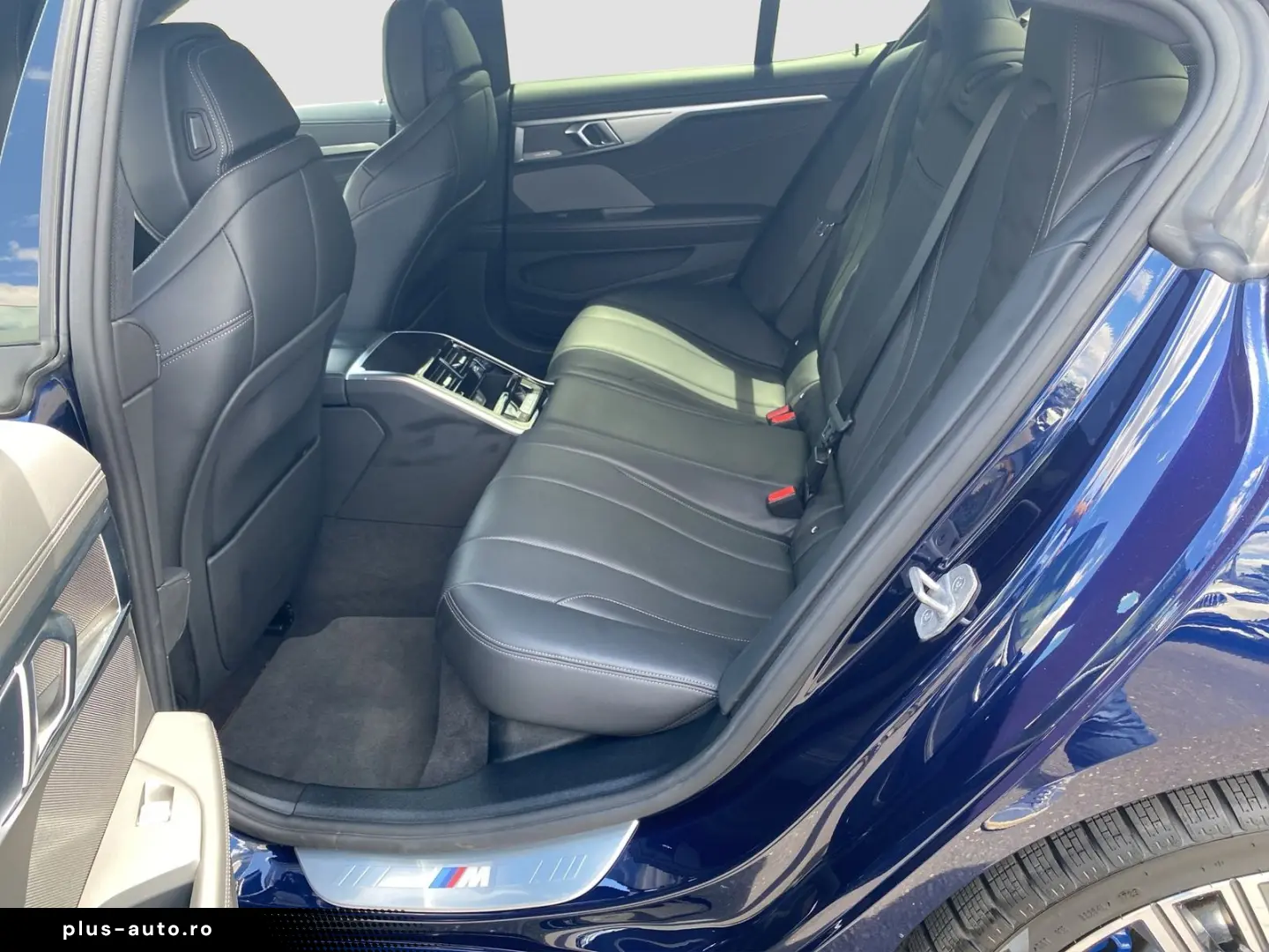BMW 8 Series 2023 — imagine 15