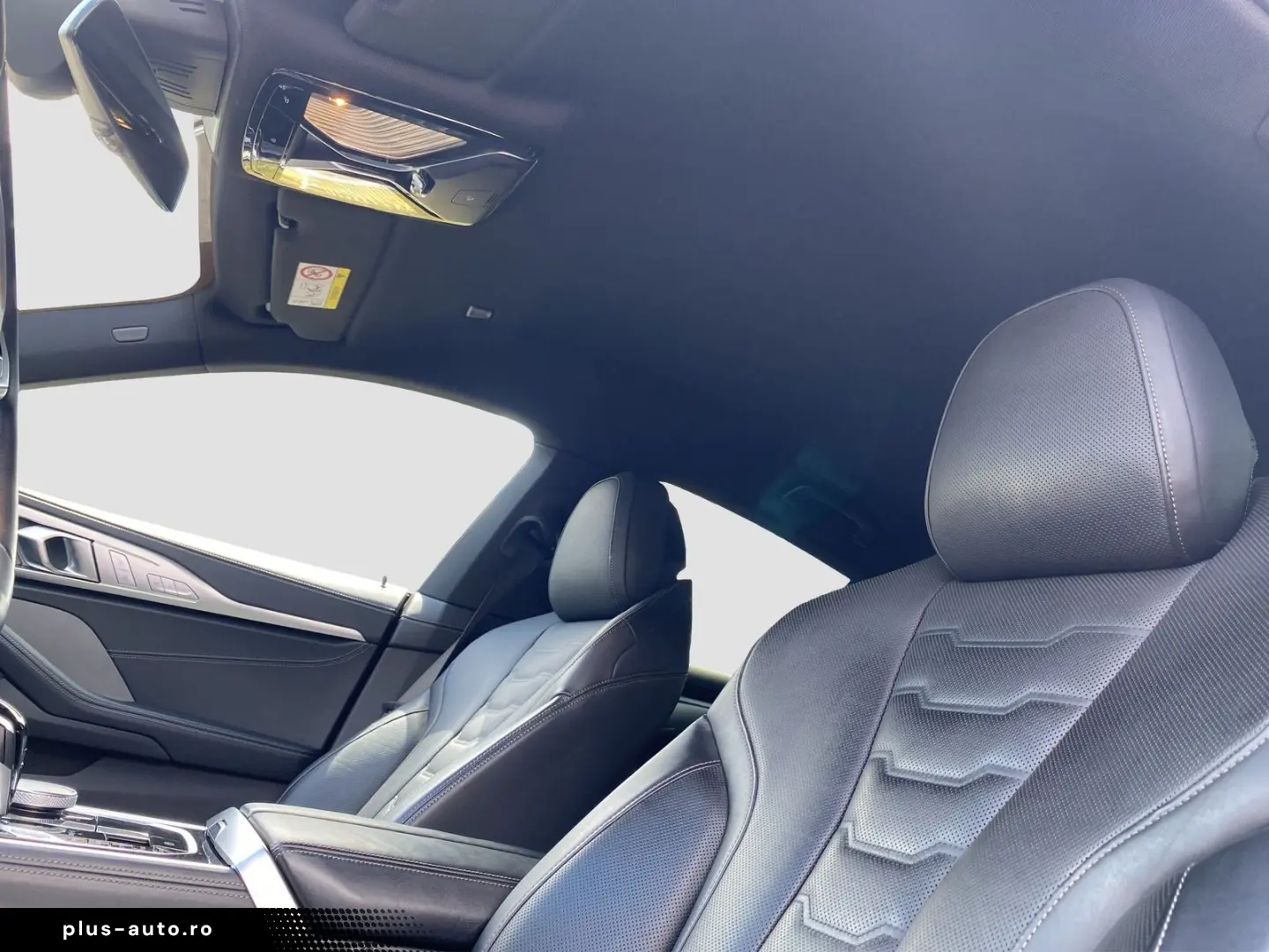 BMW 8 Series 2023 — imagine 17