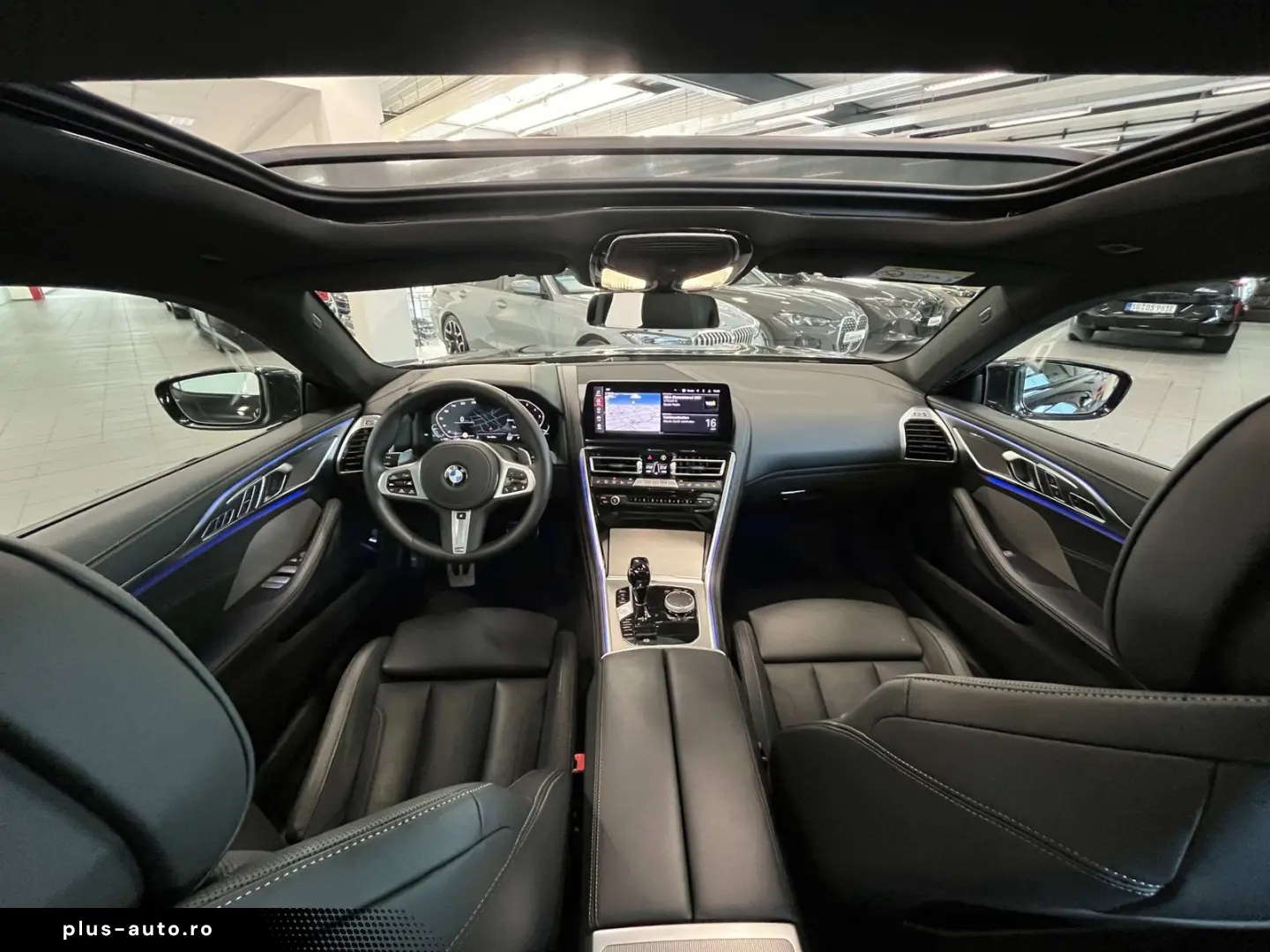 BMW 8 Series 2025 — imagine 21