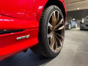 Lamborghini Urus S my25 Sport Voll StylePack BO
