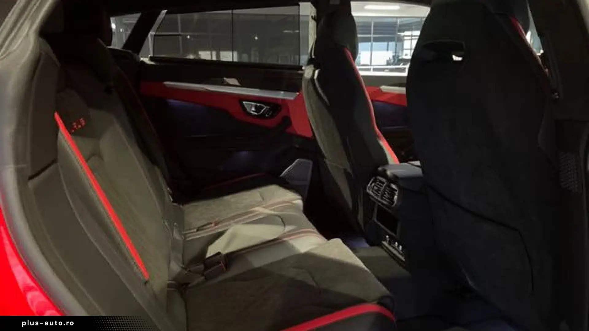 LAMBORGHINI URUS 2026 — imagine 12