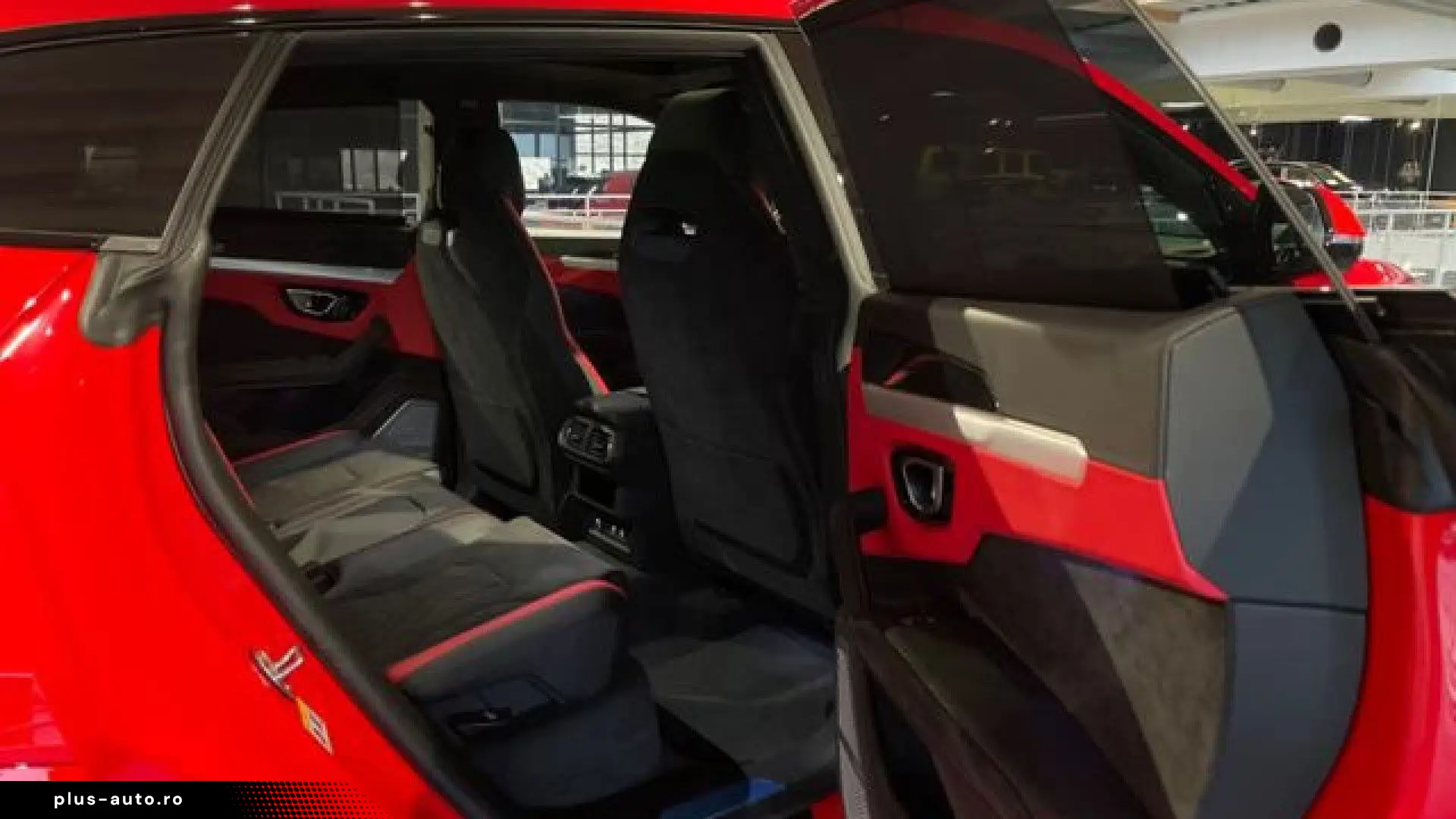 LAMBORGHINI URUS 2026 — imagine 18