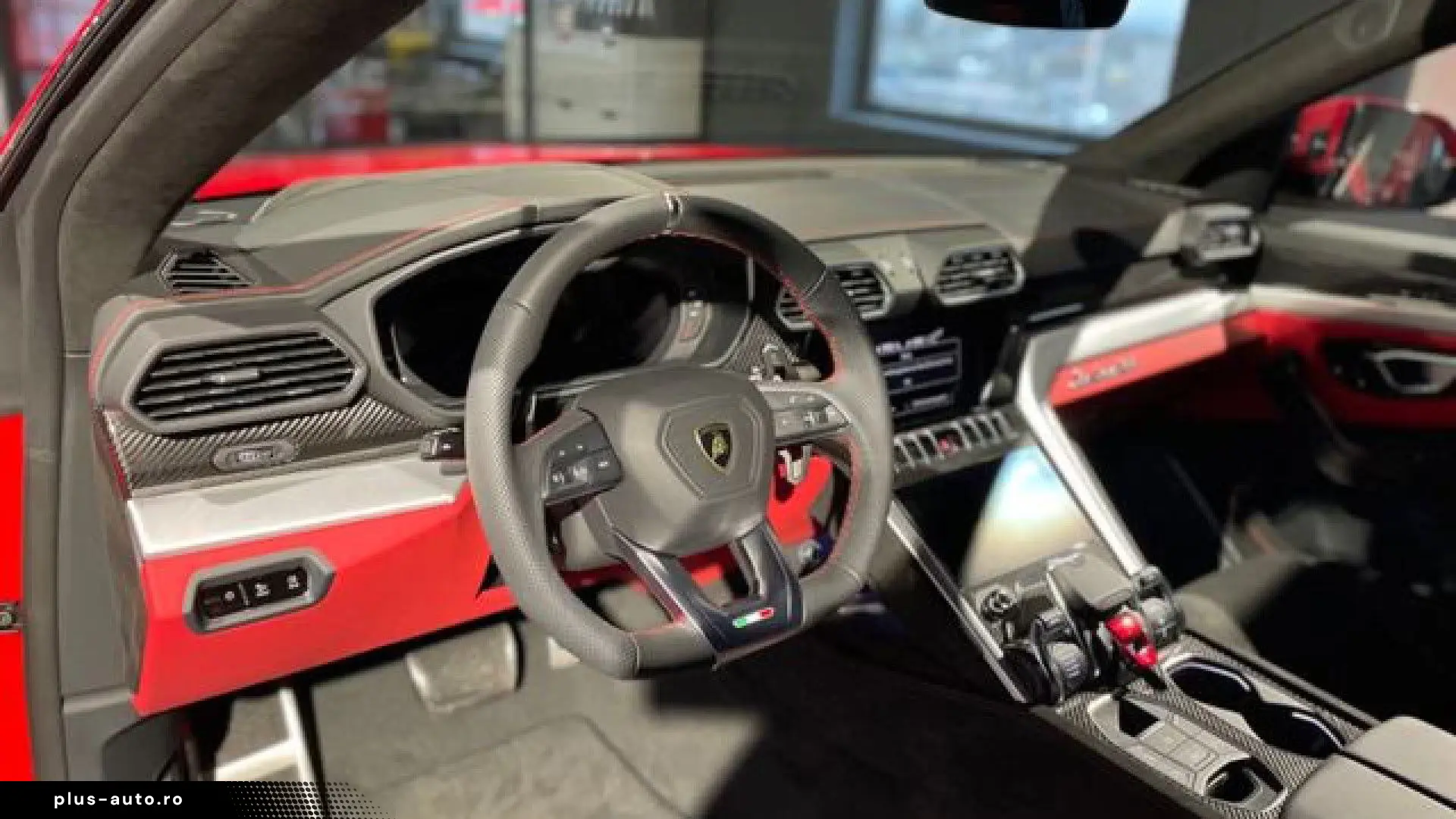 LAMBORGHINI URUS 2026 — imagine 23