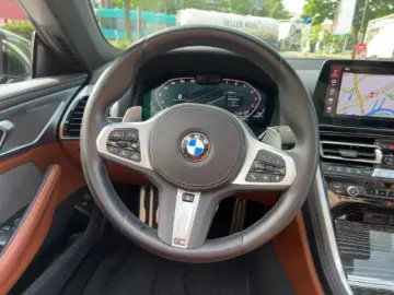 BMW 840 i xDrive Cabrio M-Sport Integrallenkung SHZ