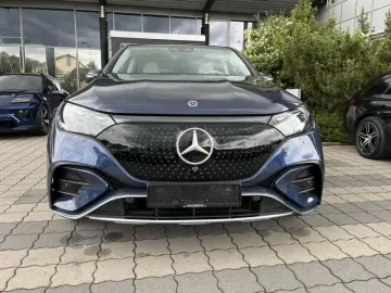 MERCEDES-BENZ EQE SUV 350 4Matic AMG WÄRMEP PANO ACC MBUX