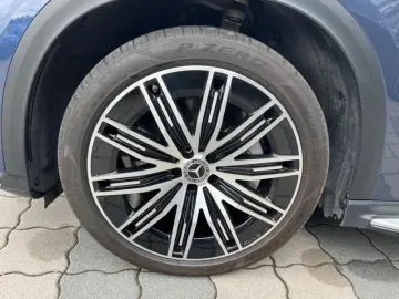 MERCEDES-BENZ EQE SUV 350 4Matic AMG WÄRMEP PANO ACC MBUX