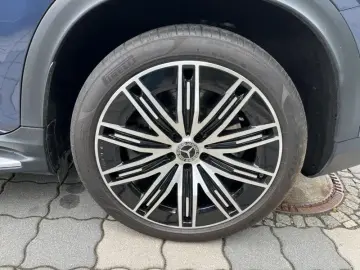 MERCEDES-BENZ EQE SUV 350 4Matic AMG WÄRMEP PANO ACC MBUX