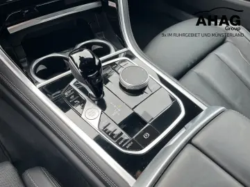 BMW M850i xDrive Coupe