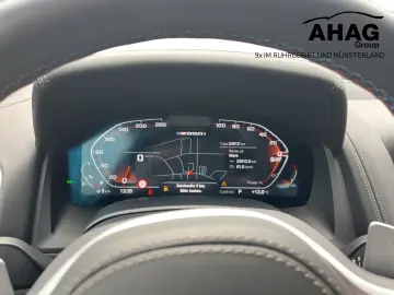 BMW M850i xDrive Coupe