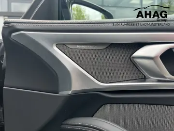 BMW M850i xDrive Coupe