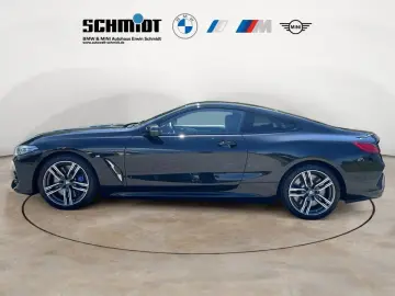 BMW M850i xDrive Coupe