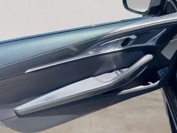 BMW M850i xDrive Coupe