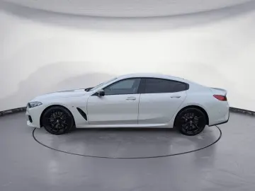 BMW M850i xDrive Gran Coupe Steptronic Parking Assis
