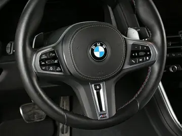 BMW M850i xDr. Coupé ACC huD Laser M Technik Paket