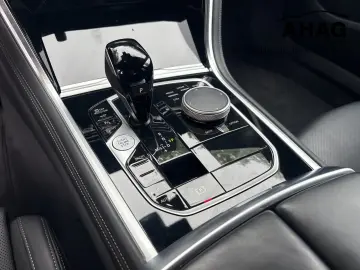 BMW M850i xDrive GranCoupe M Sport