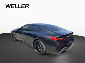 BMW M850i xDrive HUD DAB PA  St GO Laser Pano 20