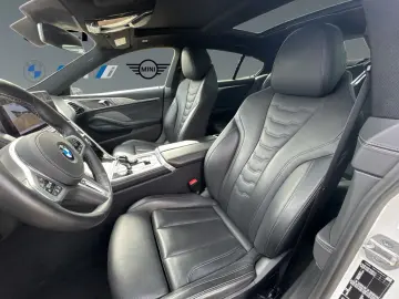 BMW M850i xDrive  M Technik