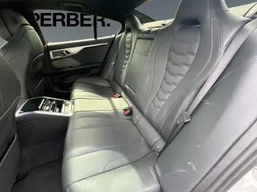 BMW M850i xDrive  M Technik