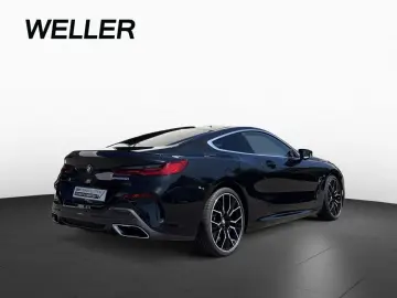 BMW 850i xDr. Coupe M-Technik-Paket Multisitze Laser