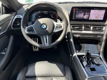 BMW 850i xDr. Coupe M-Technik-Paket Multisitze Laser