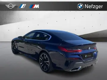 BMW M850 i xDrive Gran Coupe Park-Assistent PANO B&W