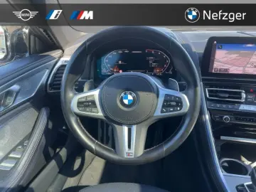 BMW M850 i xDrive Gran Coupe Park-Assistent PANO B&W