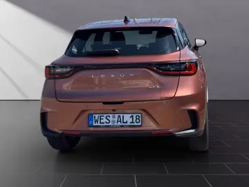Lexus LBX 1.5 Hybrid Technik Paket