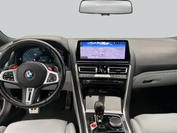BMW M8 Cabrio Competition Laserlicht  Nackenwärmer
